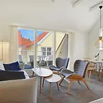 Harbour Hotell 4*