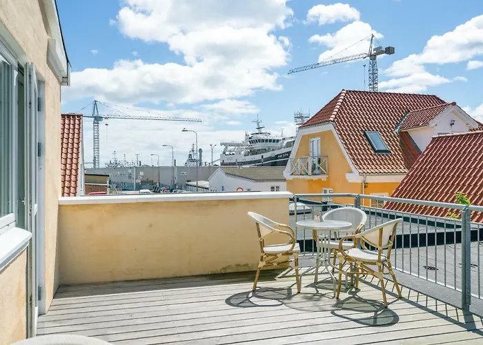 Ξενοδοχείο Harbour 4*